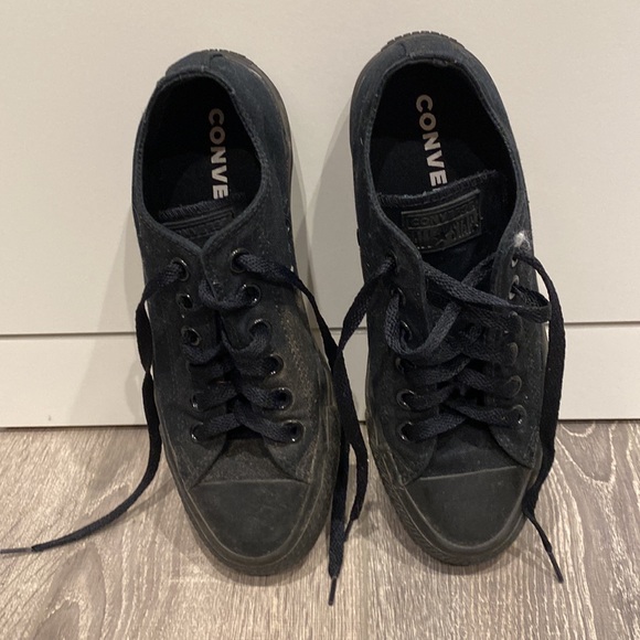 Converse Low Top Sneakers - Picture 3 of 5